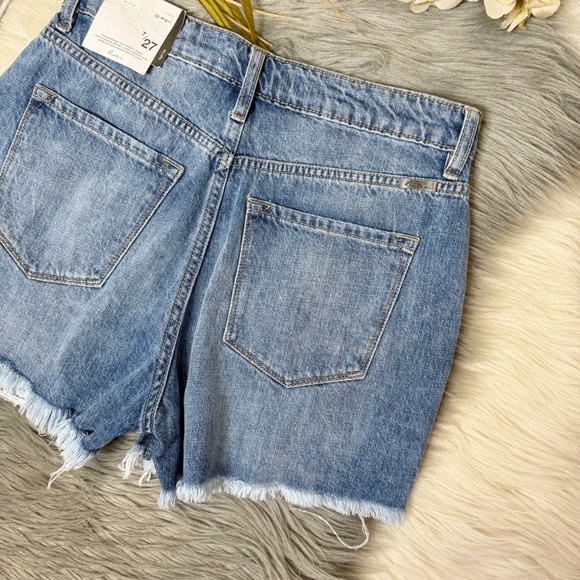 NEW KanCan High Rise Women’s Cutoff Frayed Denim Shorts Sz 27 - Picture 9 of 10